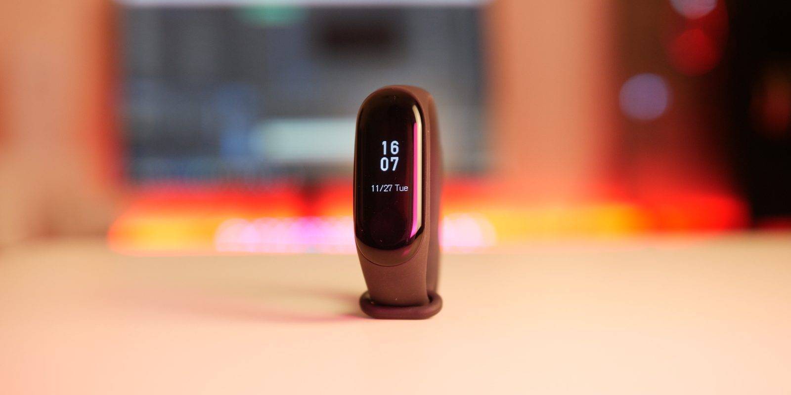 Budget tracker payment for Xiaomi Mi Band 3 NFC edition users in China