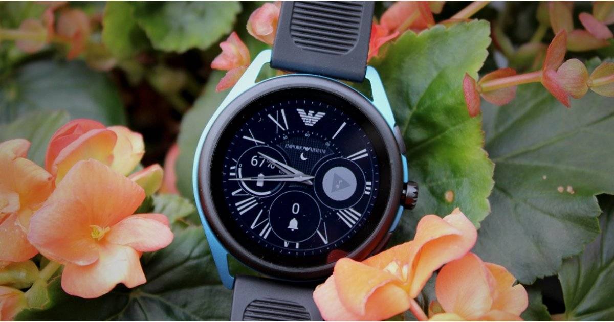 Emporio Armani Smartwatch 3 with speakers Style meets technology in this smartwatch built on the Fossil Gen 5 base.