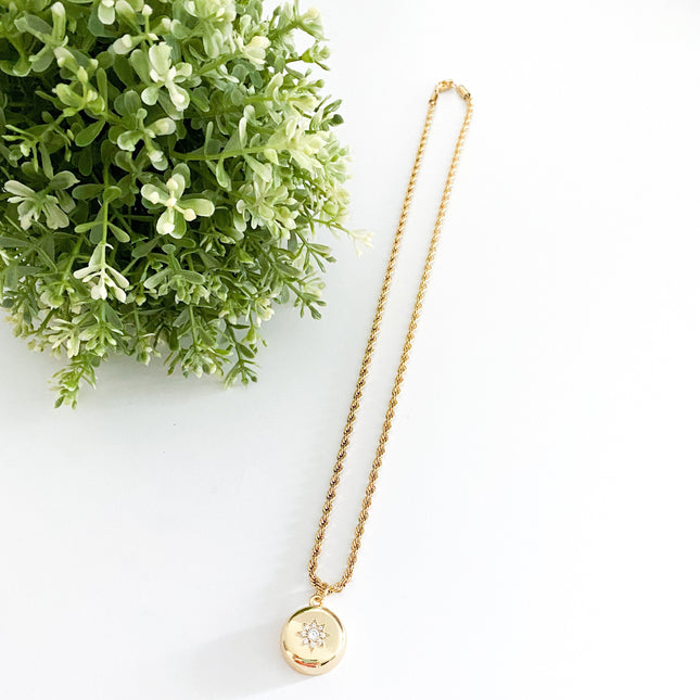 Invisawear Embedded Star Necklace - GPS Necklace